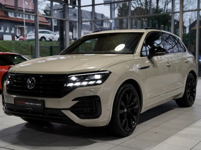 Volkswagen Touareg R-Line Style