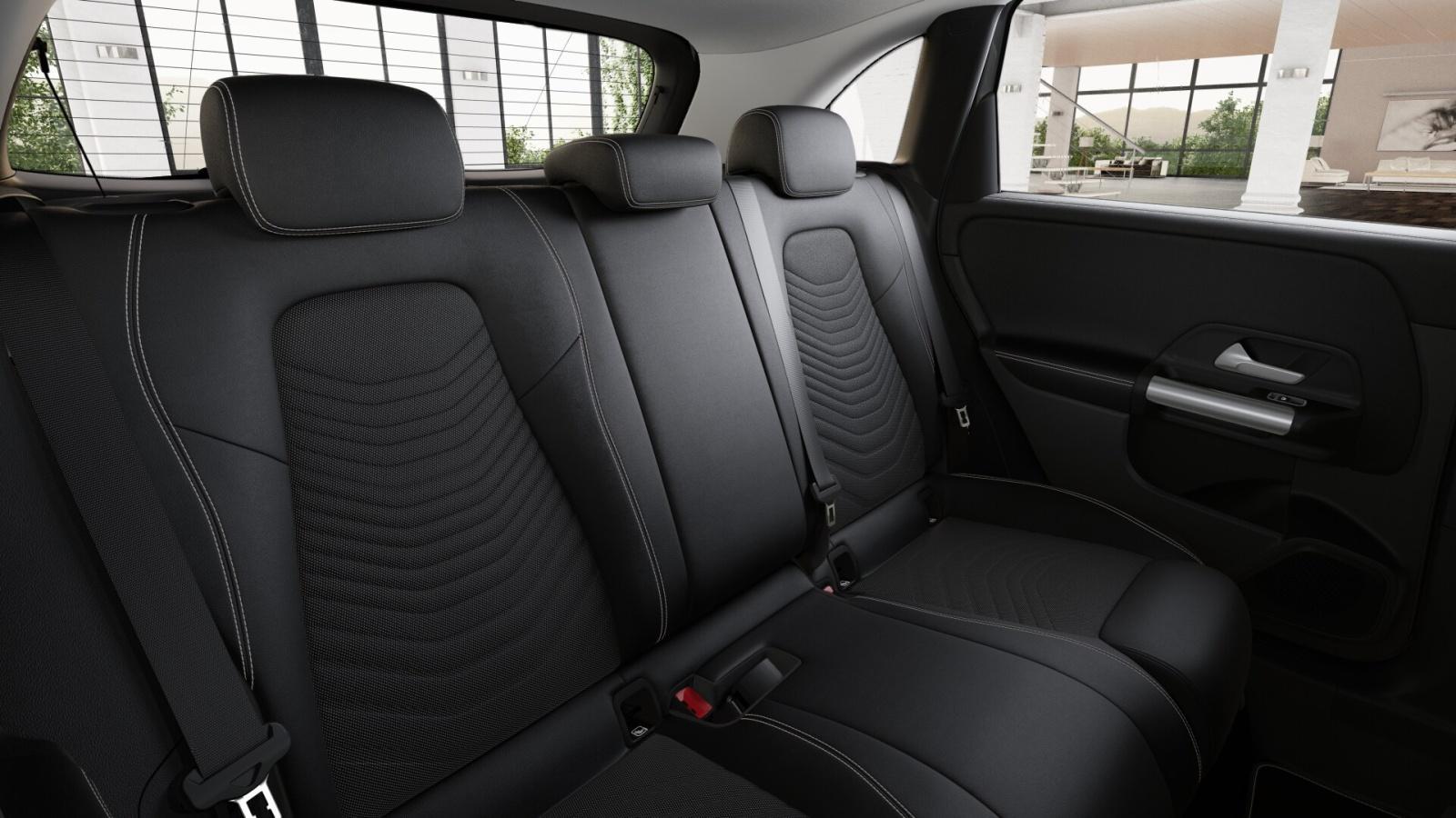 Mercedes-Benz B 180 Sedan