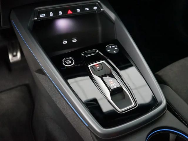 Audi A3 35 TFSI S-Line Sedan Sportback