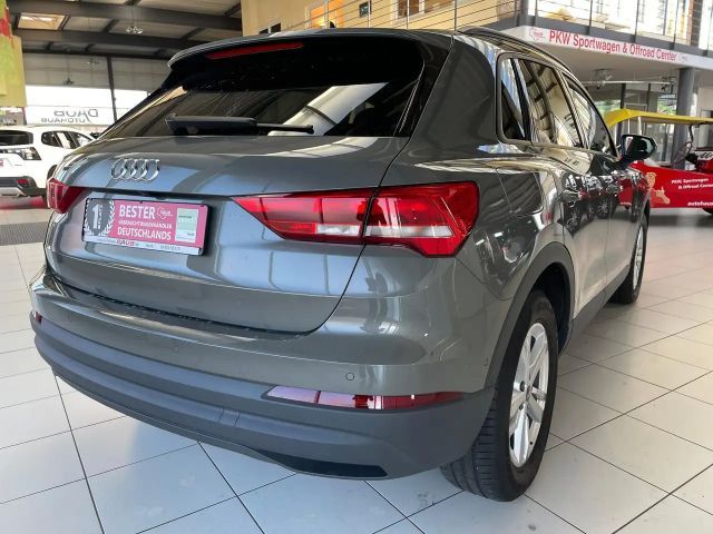 Audi Q3 2.0 TDI Business