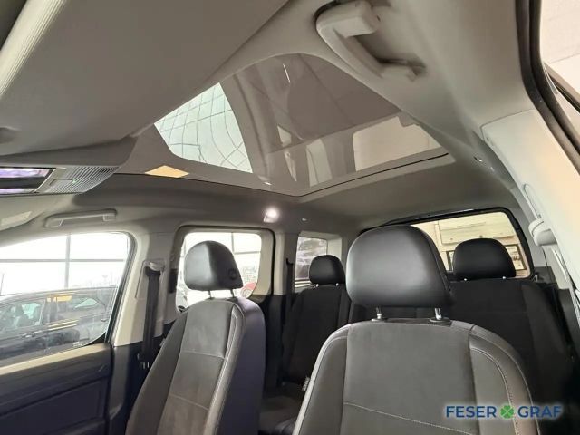 Volkswagen Caddy AHK*LED*Navi*Pano*Sthzg.*RearView*