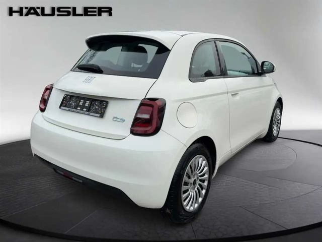 Fiat 500 *Klimaautomatik* *CarPlay* *3-Phasen-Onboardcharge