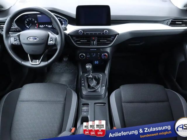 Ford Focus Cool & Connect Wagon