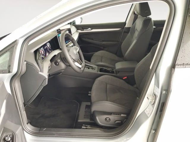 Volkswagen Golf DSG Life