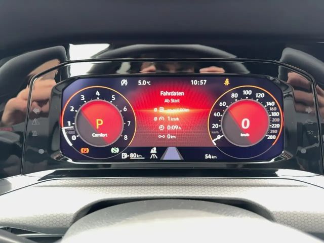 Volkswagen Golf DSG GTI