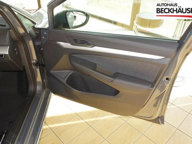 Volkswagen Golf Golf VIII Life