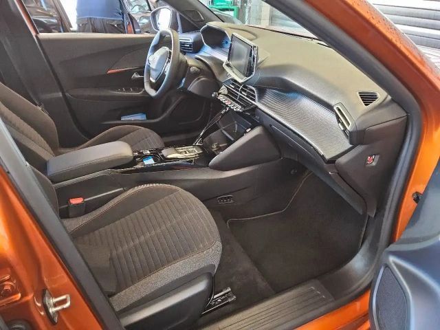 Peugeot E-2008 Active Pack