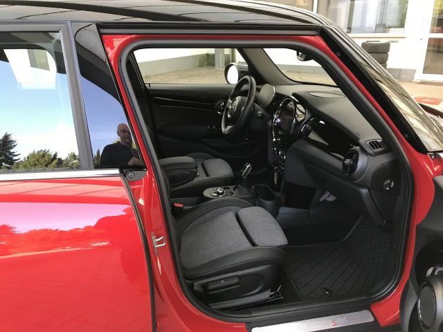 MINI Cooper S DAB LED RFK Navi Komfortzg. ACC Shz