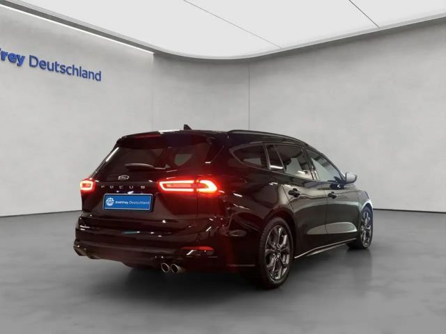 Ford Focus ST Line Wagon