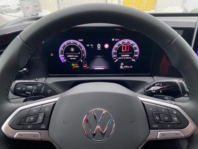 Volkswagen Tiguan 1.5l eTSI ACC PDC NAVI KAM SHZ