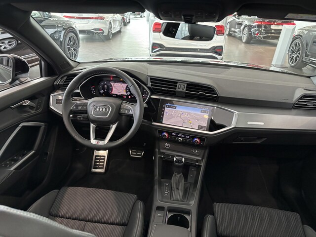 Audi Q3 35 TDI S-Line S-Tronic