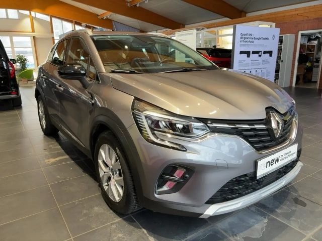 Renault Captur E-Tech Intens