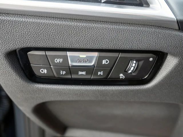 BMW 320 320d M-Sport Touring xDrive