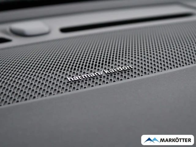 Volvo XC40 Dark Plus Recharge