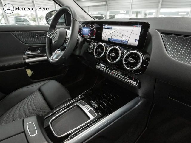 Mercedes-Benz GLA 180 Progressive