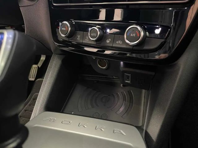 Opel Mokka PDC Multimedia CarPlay Bluetooth DAB Kamera