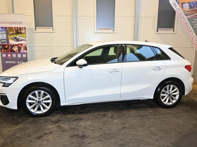 Audi A3 30 TDI Sedan