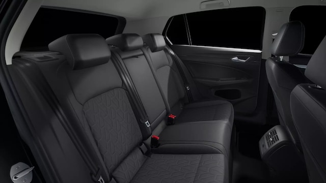 Volkswagen Golf 1.5 eTSI DSG Golf VIII