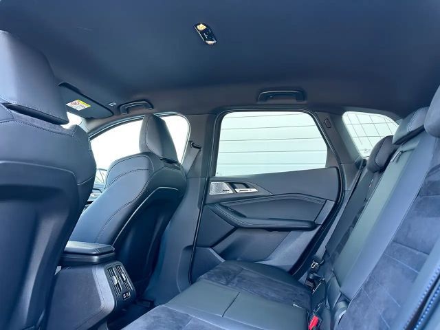 BMW 220 220d Active Tourer Sedan