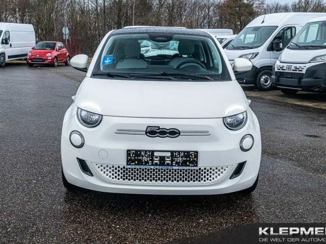 Fiat 500e 42 kWh Icon