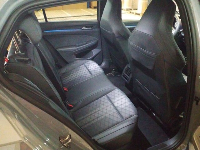 Volkswagen Golf 1.5 eTSI DSG Golf VIII