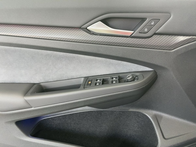 Volkswagen Golf 2.0 TSI DSG Golf VIII