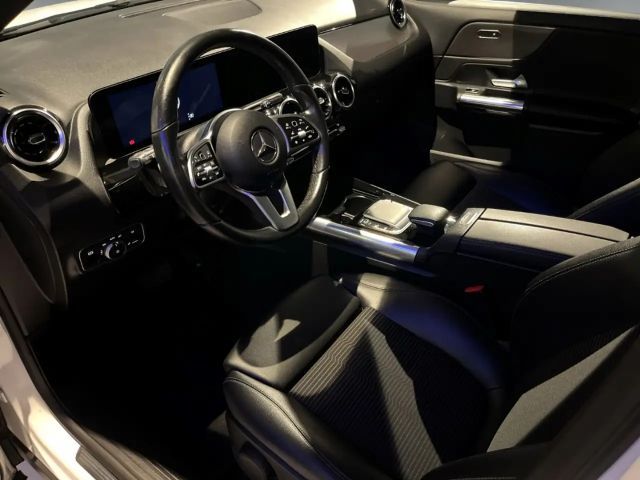 Mercedes-Benz GLA 200 Progressive