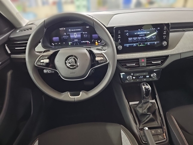 Skoda Scala 1,0 TSI DSG LED SMARTL SHZ PDC ACC