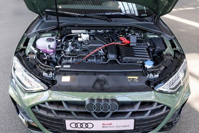 Audi A3 35 TFSI S-Line S-Tronic Sportback
