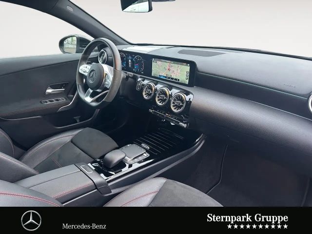 Mercedes-Benz A 250 AMG Line