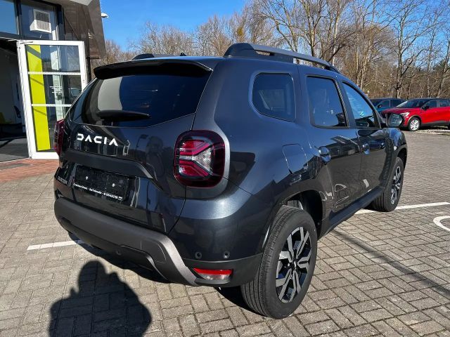 Dacia Duster Journey