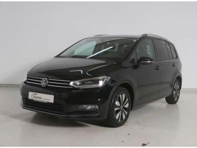 Volkswagen Touran 1.5 TSI DSG