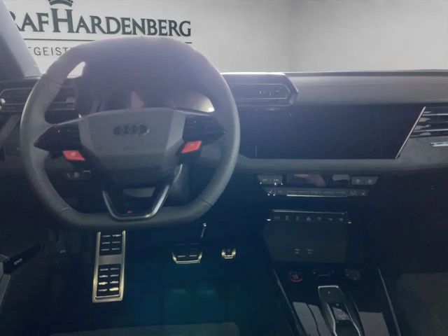 Audi RS3 Quattro S-Tronic Sedan Sportback