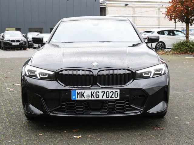 BMW 320 320d M-Sport Sedan xDrive