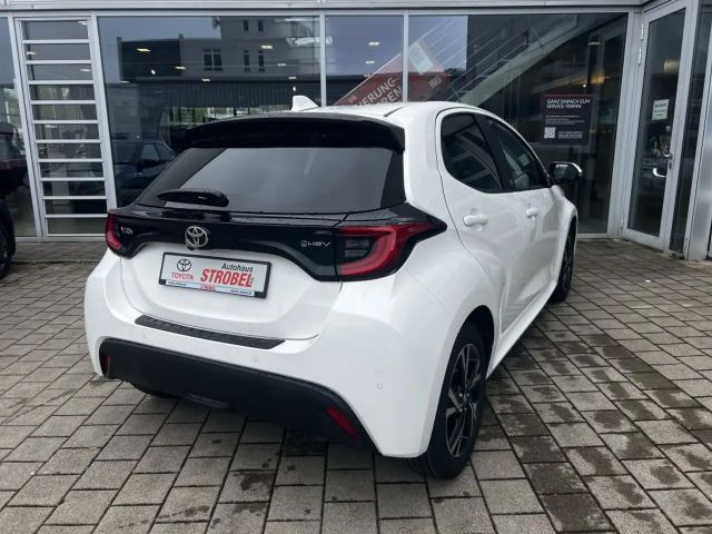 Toyota Yaris Hatchback Hybride VVT-i