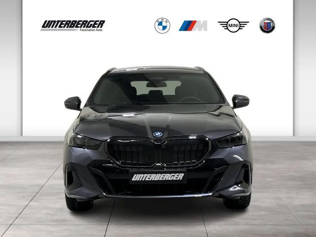 BMW 550 M-Sport Touring xDrive