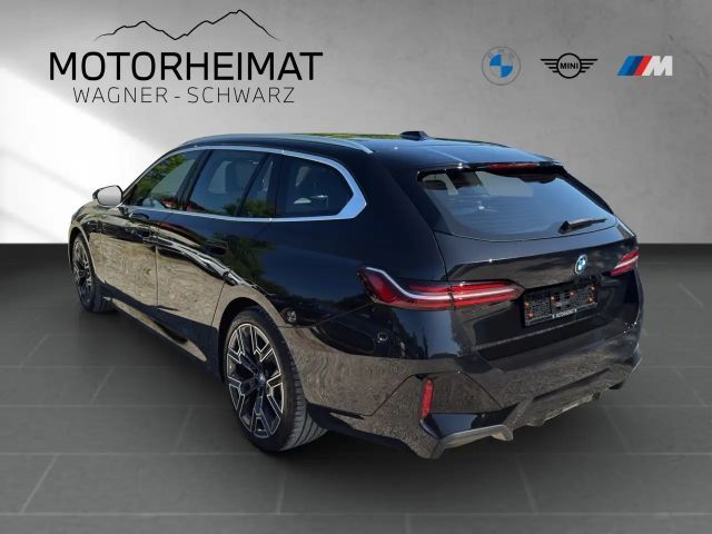 BMW 530 530e M-Sport Touring xDrive