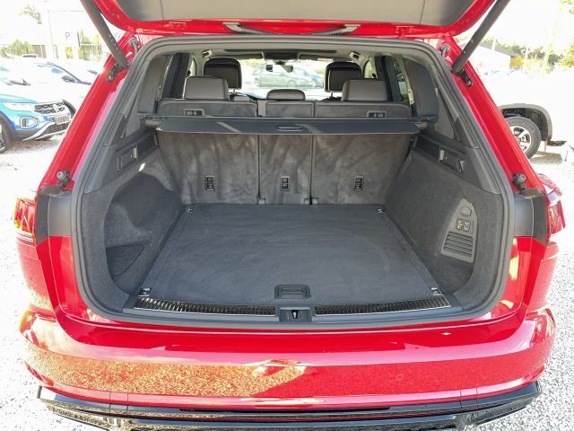 Volkswagen Touareg R-Line Style