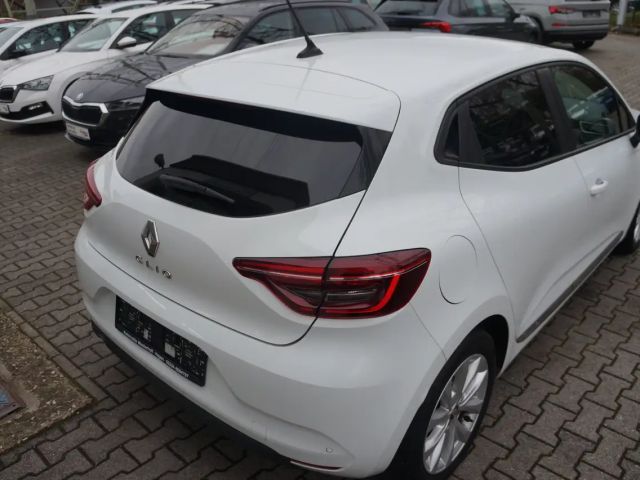 Renault Clio Experience