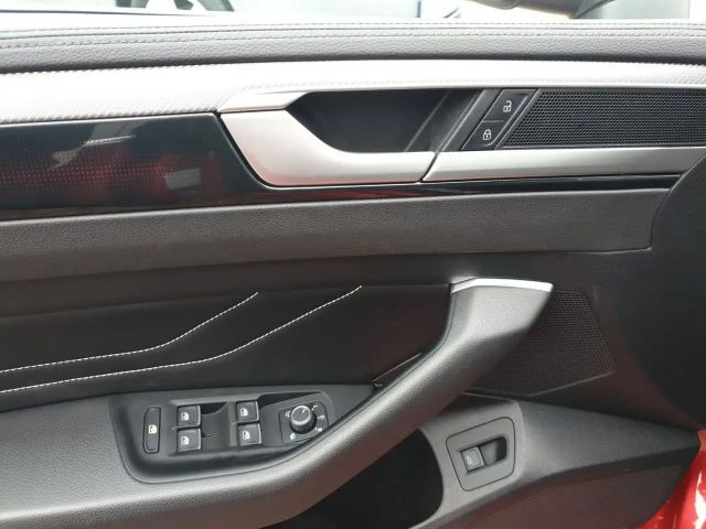 Volkswagen Arteon 2.0 TSI DSG R-Line