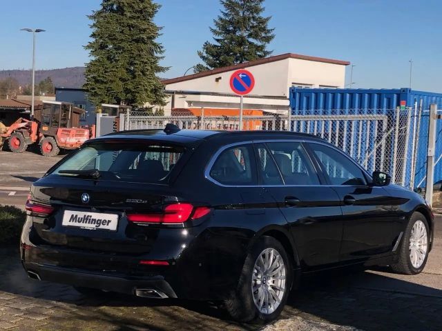 BMW 530 530e Touring