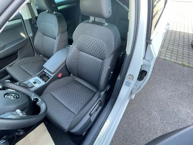 Skoda Superb 2.0 TDI Ambition Combi