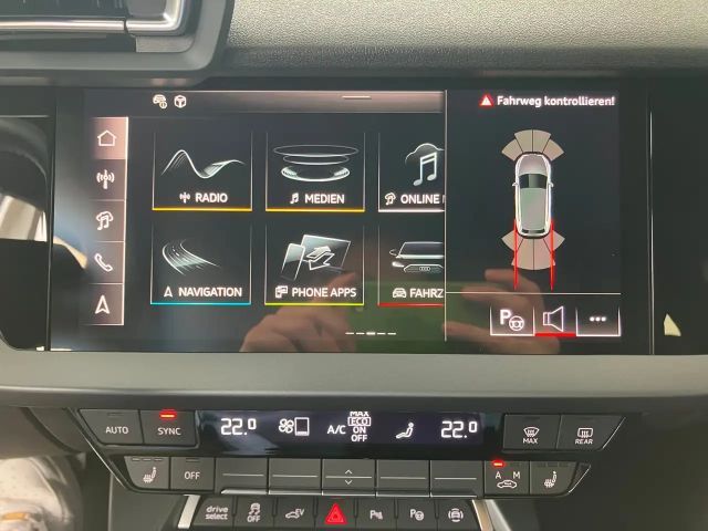 Audi A3 45 TFSI Hybride S-Line Sedan