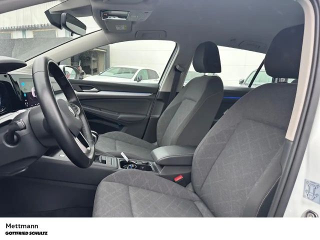 Volkswagen Golf 1.0 TSI Life e-Golf