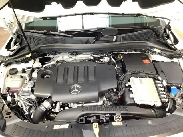 Mercedes-Benz GLA 220 4MATIC GLA 220 d