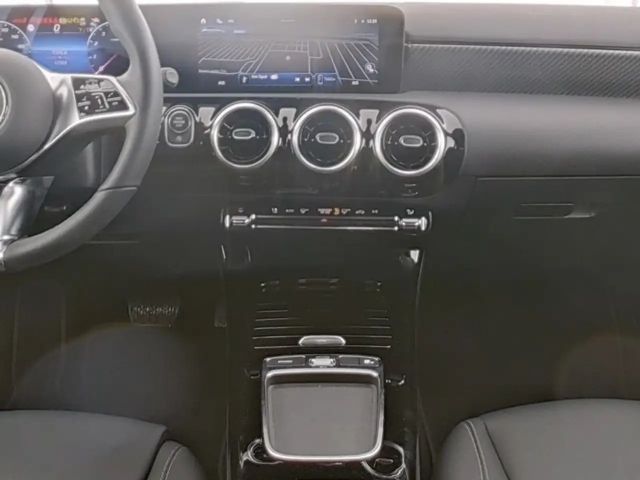 Mercedes-Benz A 180 Progressive