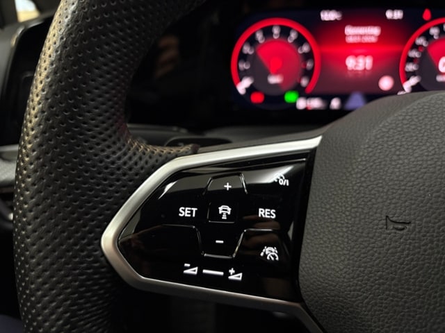 Volkswagen Golf 1.5 eTSI DSG Golf VIII Style