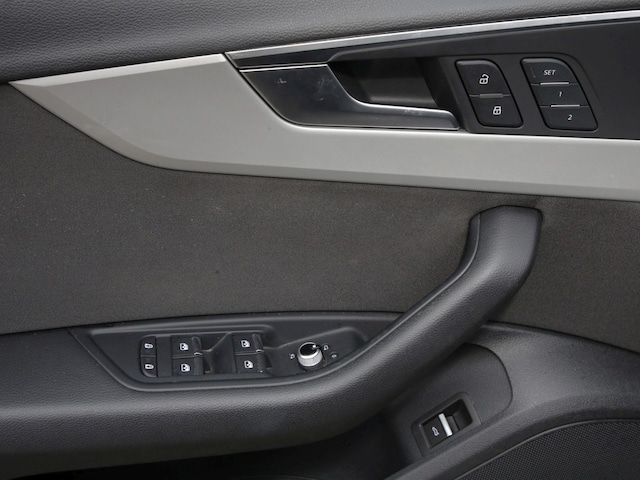 Audi A4 40 TDI S-Tronic Sedan