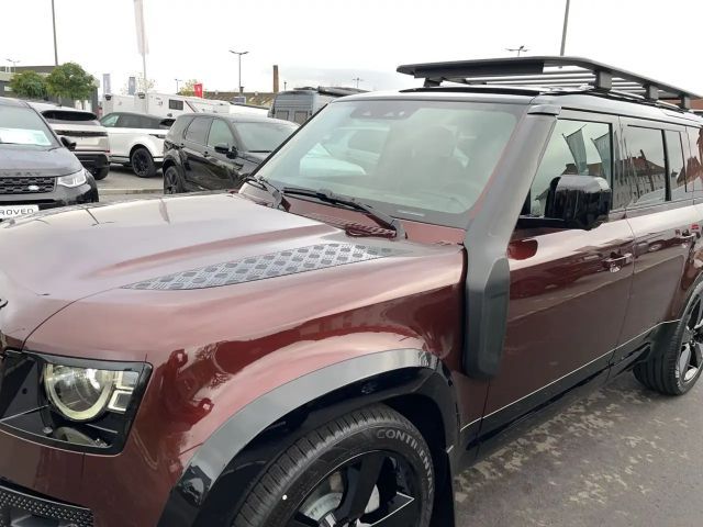 Land Rover Defender 110 D300