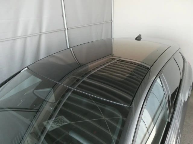 Audi A6 e-tron Quattro